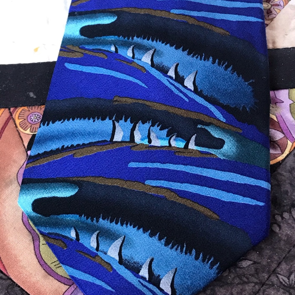 The Nature Conservancy Tie View 3